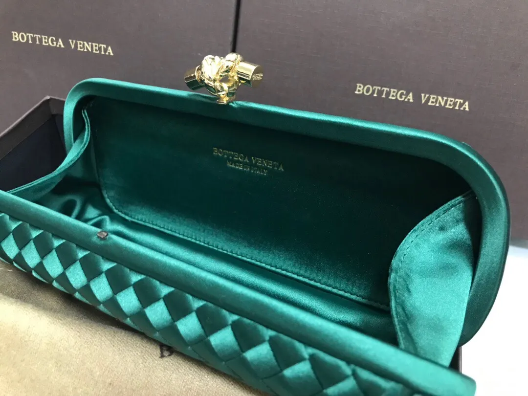 Style No. 8651, upgraded version of full silk evening bag inside and outside~~~INTRECCIATO woven IMPERO STRETCH KNOT clutch bag, hand-woven silk, smooth satin piping, Intrecciato engraved metal buckle, silk satin lining. Large size: 25cm*10cm*5cm